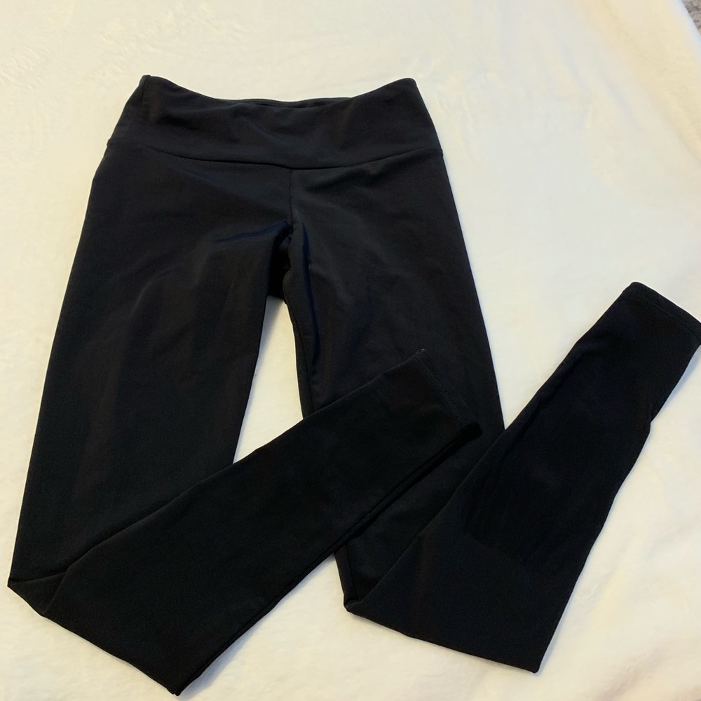 ONZIE xs shiny slick full length black yoga 🧘‍♀️